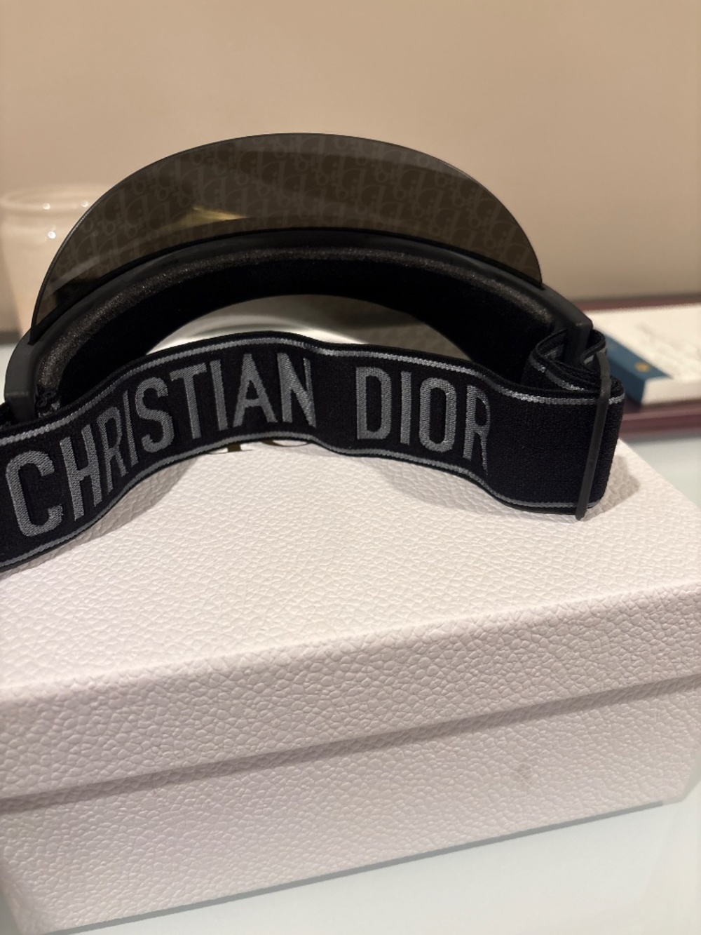 DIOR visor - Picture 3 of 4